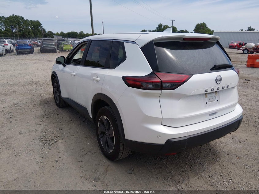 2025 Nissan Rogue VIN 5N1BT3BA3SC824806 IAAI salvage auction — RIGHT FRONT, Enterprise Vehicles Clear Only (North Carolina), sold $9,900 on 2026-07-29 (photo 3)