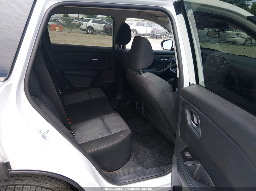 2025 Nissan Rogue VIN 5N1BT3BA3SC824806 IAAI salvage auction — RIGHT FRONT, Enterprise Vehicles Clear Only (North Carolina), sold $9,900 on 2026-07-29 (photo 8)