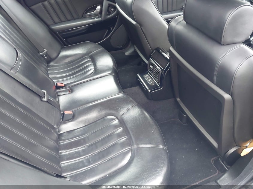 2007 Maserati Quattroporte VIN ZAMCE39A370026805 IAAI salvage auction — NORMAL WEAR, Clear (New York), sold $1,850 on 2026-08-04 (photo 8)