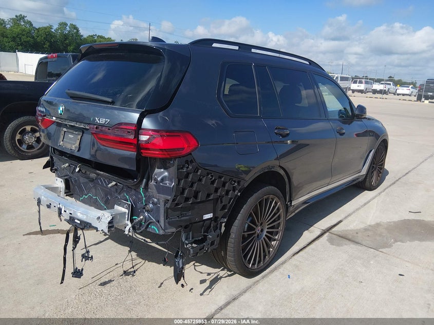 2021 BMW X7 VIN 5UXCX6C18M9F67950 IAAI salvage auction — REAR END, Salvage Title, sold $38,600 on 2026-08-31 (photo 4)