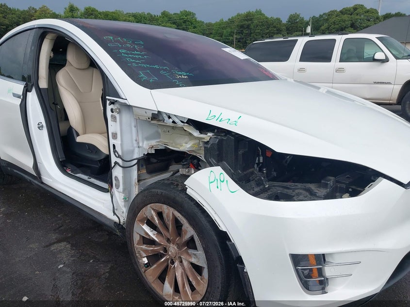 2018 Tesla Model x VIN 5YJXCDE20JF141306 IAAI salvage auction — LEFT & RIGHT, Clear (Georgia), sold $16,100 on 2026-08-19 (photo 6)