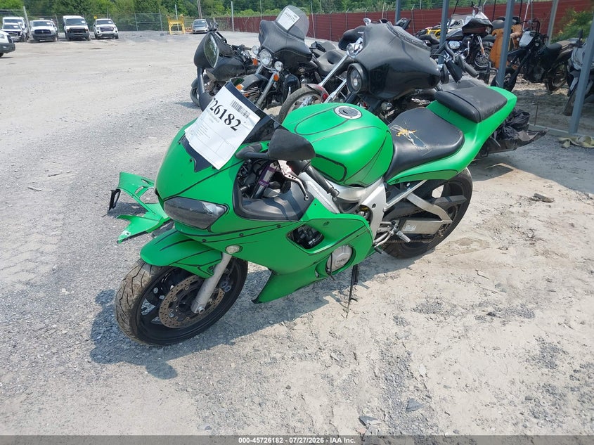 2001 Yamaha Yzfr6 VIN JYARJ04E11A018055 IAAI salvage auction — RIGHT SIDE, Salvage (Pennsylvania), sold $700 on 2026-08-29 (photo 2)