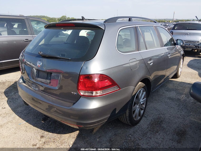 2013 Volkswagen Jetta VIN 3VWPL7AJXDM619758 IAAI salvage auction — REAR END, Clear (Oklahoma), sold $25 on 2026-08-09 (photo 4)