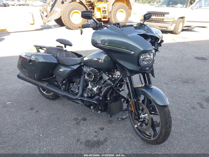 2025 Harley-davidson Street glide VIN 1HD1KB710SB611712 — IAAI salvage auction photo