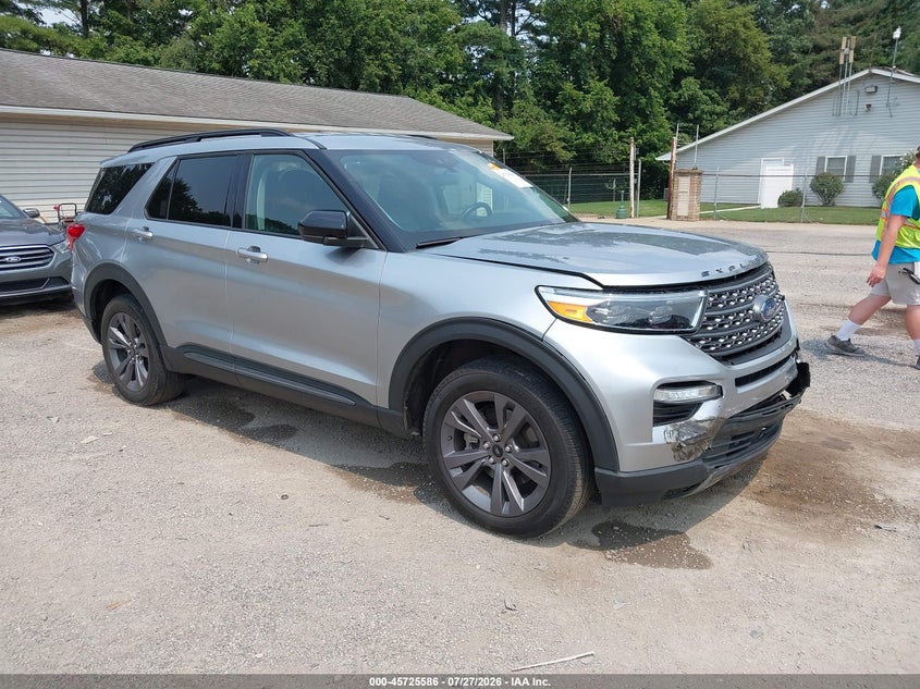 2024 Ford Explorer VIN 1FMSK8DH8RGA32132 — IAAI salvage auction photo