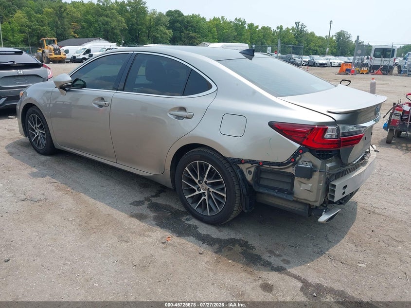2017 Lexus ES VIN 58ABK1GG0HU050918 IAAI salvage auction — REAR END, Salvage Title, sold $8,150 on 2026-08-25 (photo 3)