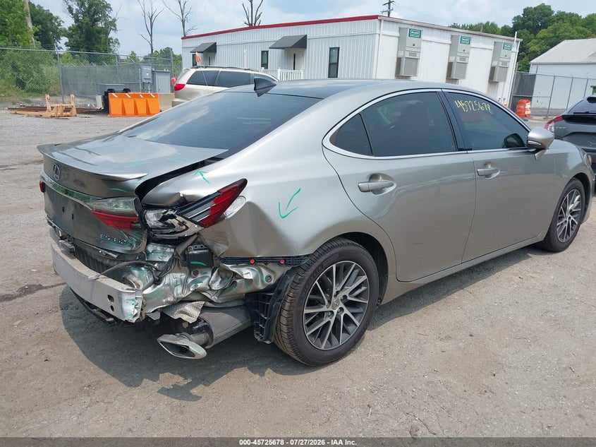 2017 Lexus ES VIN 58ABK1GG0HU050918 IAAI salvage auction — REAR END, Salvage Title, sold $8,150 on 2026-08-25 (photo 4)