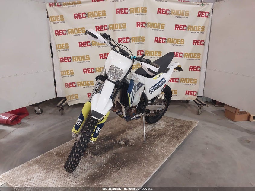 2018 Husqvarna Fe VIN VBKUAH400JM208430 IAAI salvage auction — RIGHT SIDE, Salvage (Georgia), sold $2,100 on 2026-09-01 (photo 2)