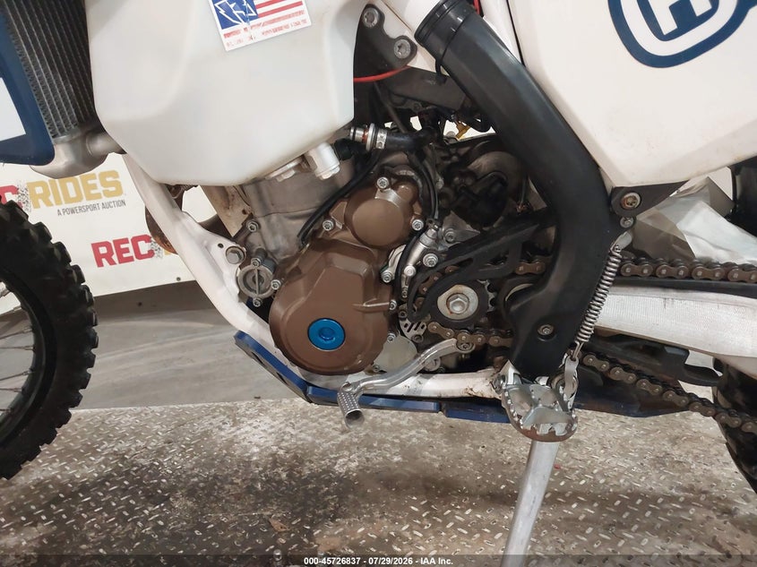 2018 Husqvarna Fe VIN VBKUAH400JM208430 IAAI salvage auction — RIGHT SIDE, Salvage (Georgia), sold $2,100 on 2026-09-01 (photo 9)