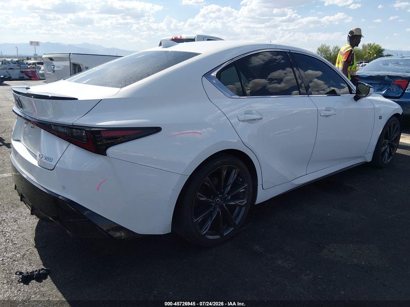 2021 Lexus Is VIN JTHGZ1B27M5041595 IAAI salvage auction — SIDE, Salvage Title, sold $14,500 on 2026-08-26 (photo 4)