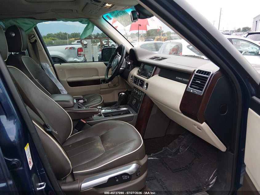 2011 Land rover RANGE ROVER VIN SALME1D49BA348214 IAAI salvage auction — SIDE, Salvage (Utah), sold $1,950 on 2026-09-03 (photo 5)