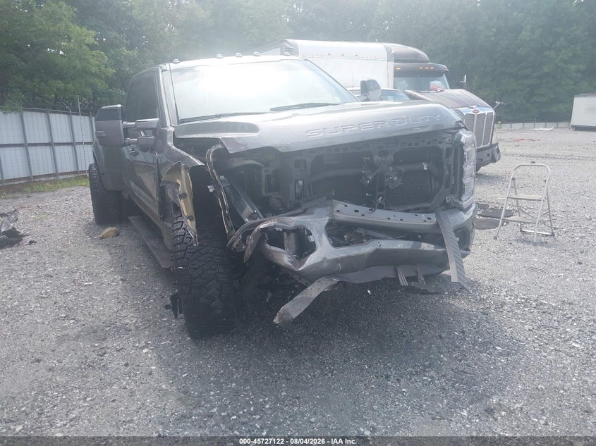 2024 Ford F450 VIN 1FT8W4DM1RED01785 — IAAI salvage auction photo