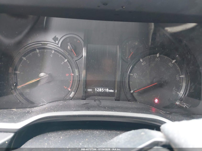 2022 Toyota 4runner VIN JTENU5JR6N6039437 IAAI salvage auction — FRONT END, Wait Title, sold $4,100 on 2026-07-31 (photo 7)