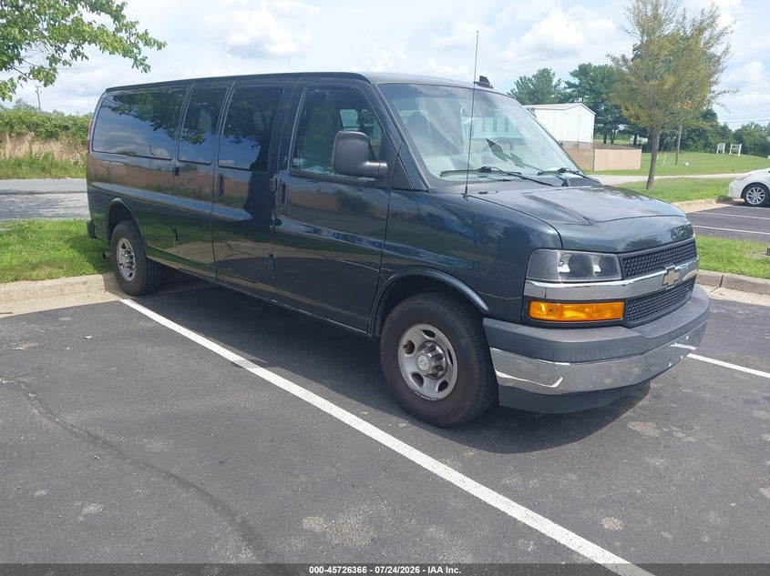 2018 Chevrolet Express 3500 VIN 1GAZGPFG8J1232897 — IAAI salvage auction photo