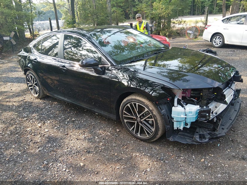 2025 Toyota Camry VIN 4T1DAACK8SU626890 — IAAI salvage auction photo