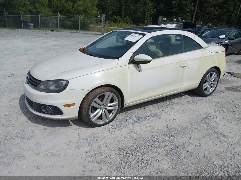 2014 Volkswagen Eos VIN WVWFW8AH8EV006134 IAAI salvage auction — NORMAL WEAR, Salvage Title, sold $350 on 2026-08-14 (photo 2)
