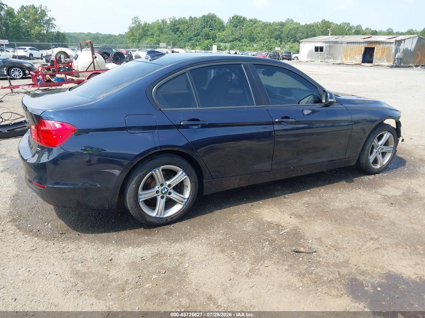 2014 BMW 3er VIN WBA3B1C53EK134109 IAAI salvage auction — FRONT END, Salvage Title, sold $1,200 on 2026-08-14 (photo 4)
