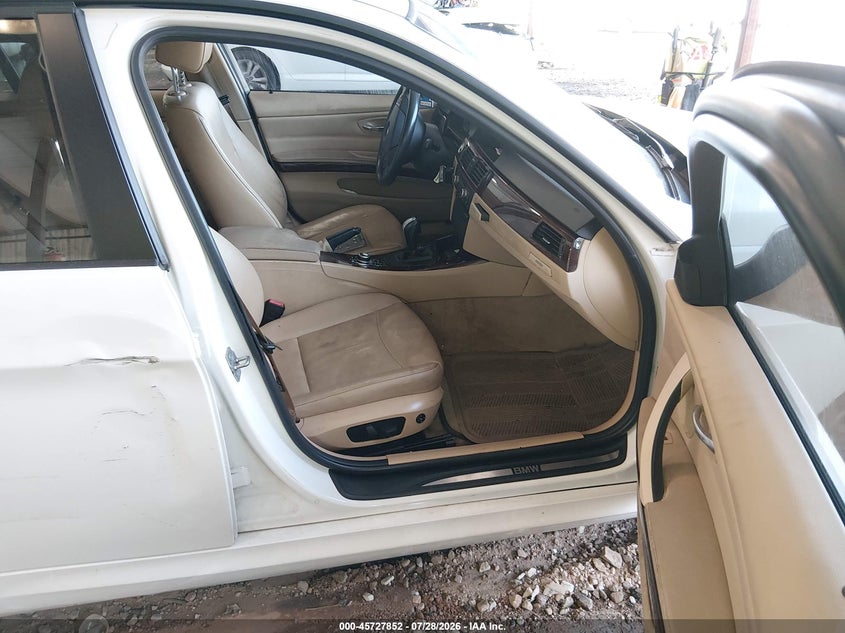 2011 BMW 3 series VIN WBAPH7C55BE851737 IAAI salvage auction — SIDE, Clear (Georgia), sold $250 on 2026-07-31 (photo 5)