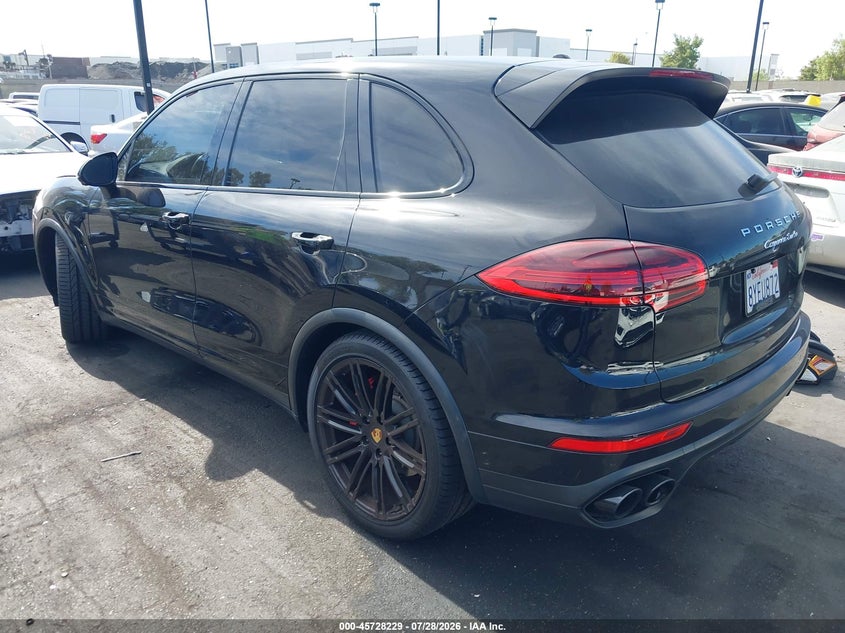 2016 Porsche Cayenne VIN WP1AC2A21GLA88877 IAAI salvage auction — SIDE, Wait Title, sold $11,150 on 2026-09-11 (photo 3)