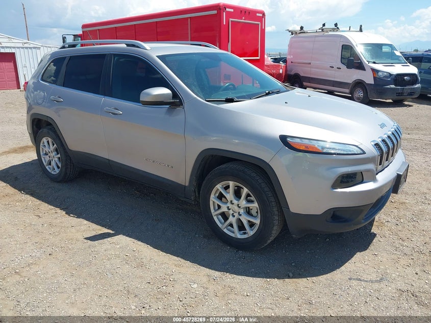 2018 Jeep Cherokee VIN 1C4PJMCX2JD585539 — IAAI salvage auction photo