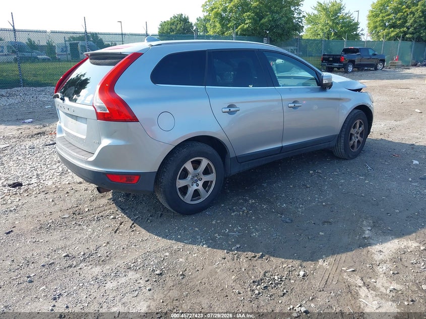2012 Volvo Xc60 VIN YV4940DZ8C2315445 IAAI salvage auction — FRONT END, Salvage (Pennsylvania), sold $450 on 2026-08-14 (photo 4)