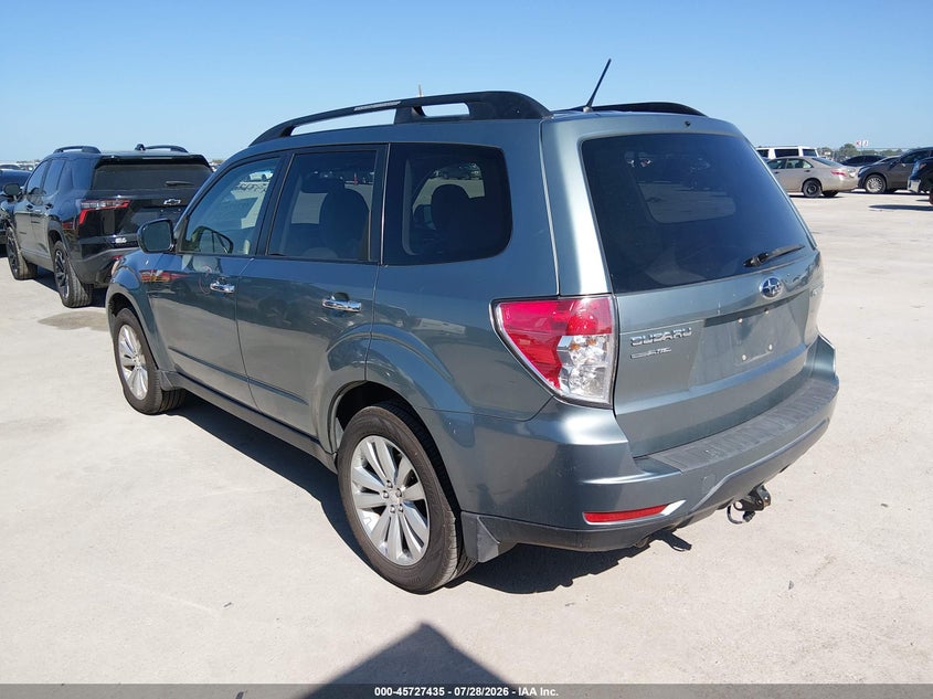 2011 Subaru Forester VIN JF2SHBCC1BH775593 IAAI salvage auction — RIGHT SIDE, Original (Texas), sold $650 on 2026-08-30 (photo 3)