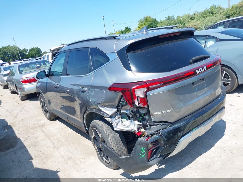 2024 Kia Seltos VIN KNDERCAA1R7597944 IAAI salvage auction — REAR END, Salvage Title, sold $9,700 on 2026-08-18 (photo 3)