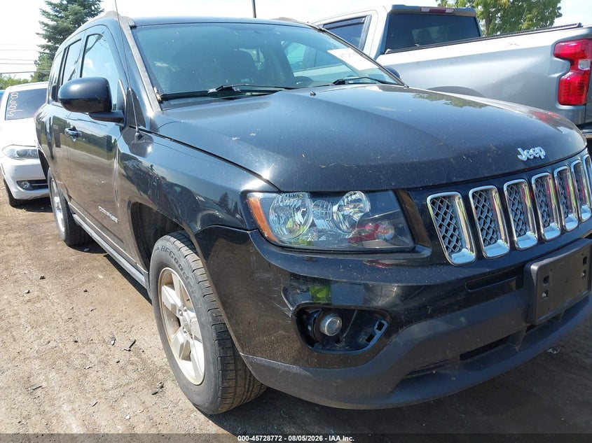2017 Jeep Compass VIN 1C4NJCEA2HD207192 IAAI salvage auction — NORMAL WEAR, Clear (Michigan), sold $1,600 on 2026-09-17 (photo 6)