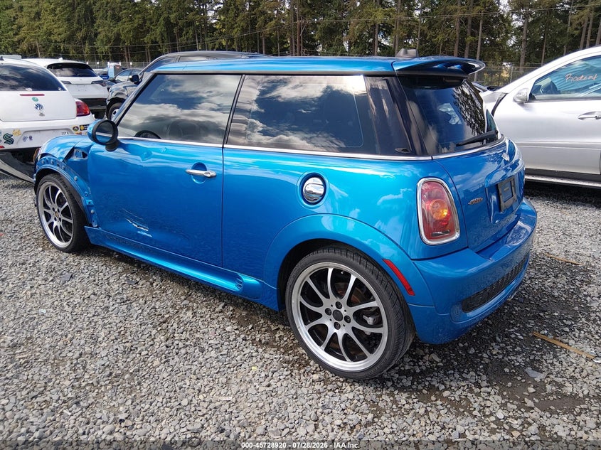 2007 Mini Cooper VIN WMWMF73507TL84870 IAAI salvage auction — SIDE, Bill Of Sale (Washington), sold $875 on 2026-08-10 (photo 3)