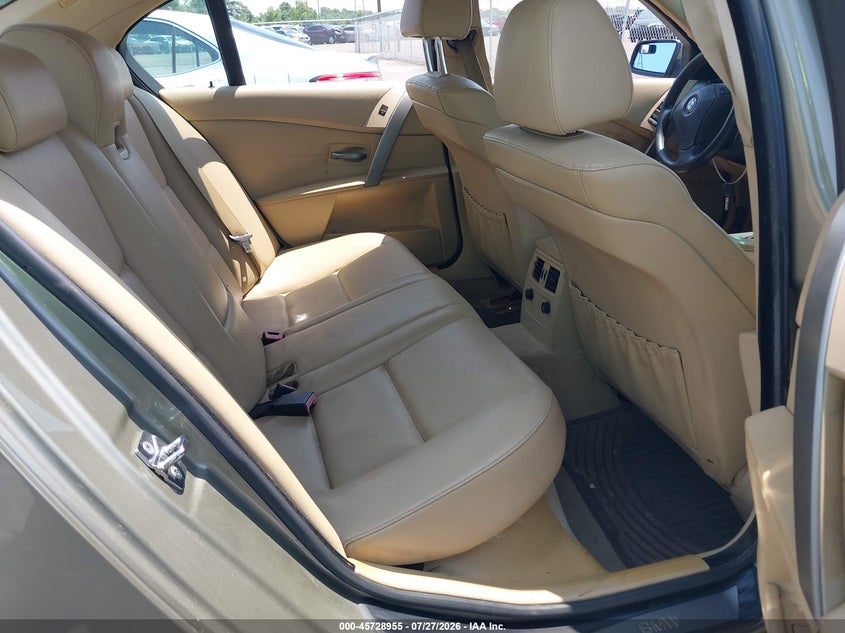 2004 BMW 5 series VIN WBANA53584B850179 IAAI salvage auction — NORMAL WEAR, Clear (Tennessee), sold $275 on 2026-08-04 (photo 8)