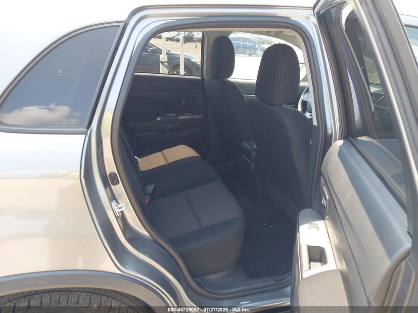 2019 Mitsubishi Outlander sport VIN JA4AP3AU3KU034023 IAAI salvage auction — RIGHT SIDE, Clear (New Jersey), sold $25 on 2026-07-28 (photo 8)