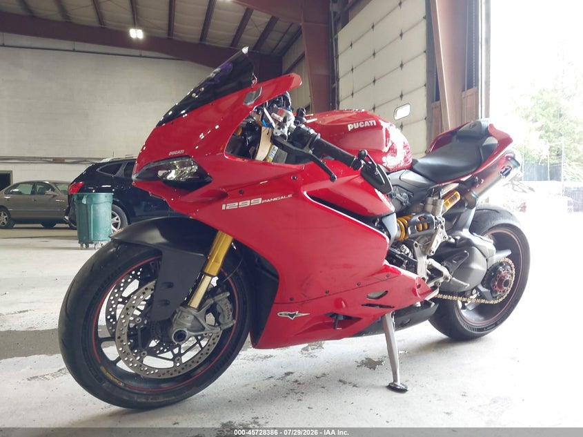 2017 Ducati Panigale VIN ZDM14BYW9HB008633 IAAI salvage auction — SIDE, Mv-907A (New York), sold $4,900 on 2026-08-19 (photo 2)