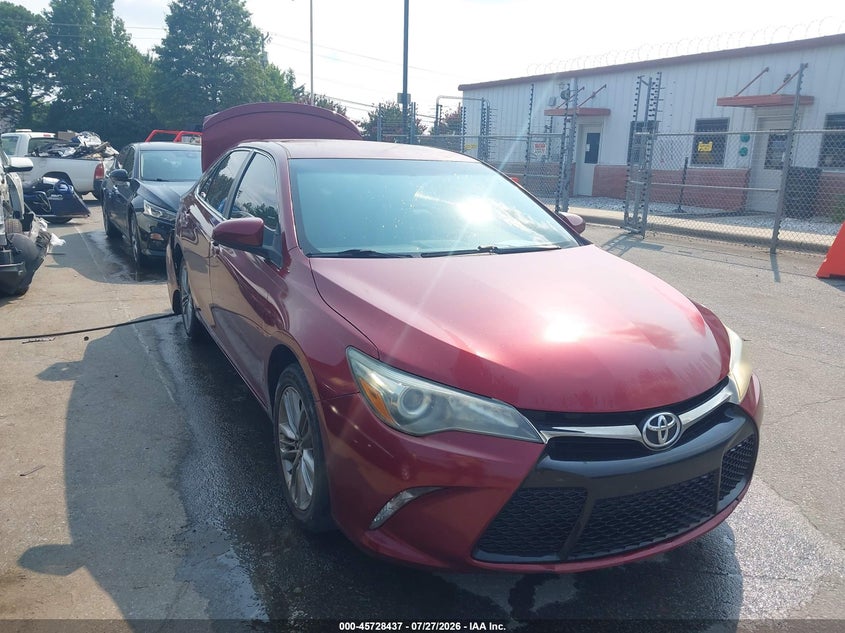 2016 Toyota Camry VIN 4T1BF1FK0GU526584 IAAI salvage auction — REAR END, Salvage Title, sold $2,550 on 2026-08-21 (photo 1)