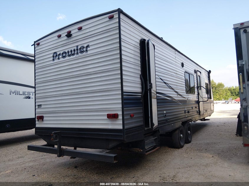 2020 Heartland Prowler VIN 5SFPB3326LE426335 IAAI salvage auction — WATER/FLOOD, Clear (Louisiana), sold $3,150 on 2026-09-09 (photo 4)