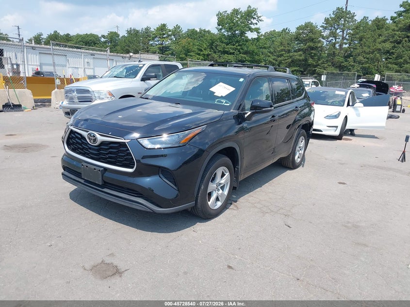 2022 Toyota Highlander VIN 5TDCZRBH6NS584628 IAAI salvage auction — REAR END, Wait Title, sold $10,600 on 2026-08-22 (photo 2)