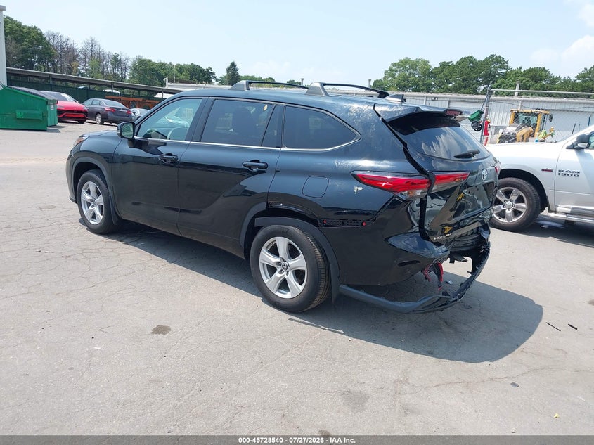 2022 Toyota Highlander VIN 5TDCZRBH6NS584628 IAAI salvage auction — REAR END, Wait Title, sold $10,600 on 2026-08-22 (photo 3)