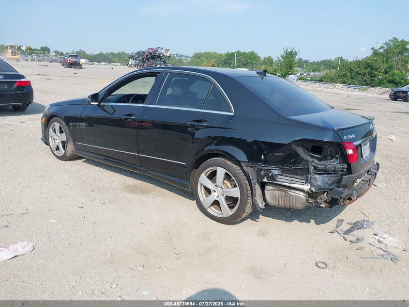 2011 Mercedes-benz E-class VIN WDDHF8HB8BA444820 IAAI salvage auction — REAR END, Salvage (Pennsylvania), sold $925 on 2026-08-10 (photo 3)
