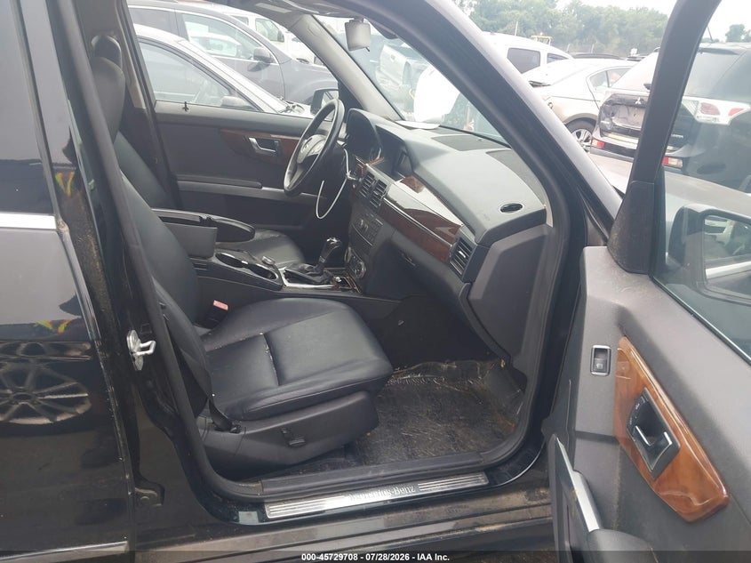 2012 Mercedes-benz Glk-klasse VIN WDCGG5GB4CF736613 IAAI salvage auction — NORMAL WEAR, Clear-Dealer Only (North Carolina), sold $450 on 2026-08-17 (photo 5)