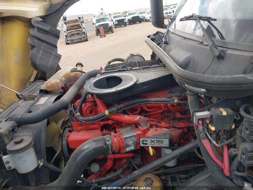 2020 International Lt VIN 3HSDZAPR2LN320585 IAAI salvage auction — REPOSSESSION, Clear (Texas), sold $5,600 on 2026-08-19 (photo 9)