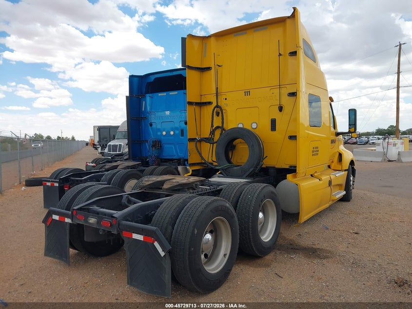 2020 International Lt VIN 3HSDZAPR2LN320585 IAAI salvage auction — REPOSSESSION, Clear (Texas), sold $5,600 on 2026-08-19 (photo 4)