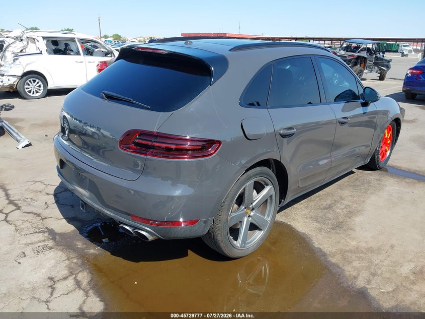 2018 Porsche Macan VIN WP1AB2A53JLB30826 IAAI salvage auction — SIDE, Wait Title, sold $10,100 on 2026-08-08 (photo 4)