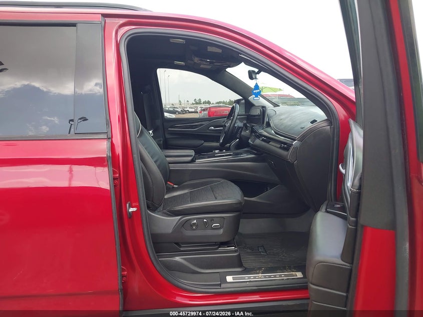 2024 Cadillac Escalade VIN 1GYS4HK99RR339334 IAAI salvage auction — NORMAL WEAR, Salvage Title, sold $21,100 on 2026-07-30 (photo 5)