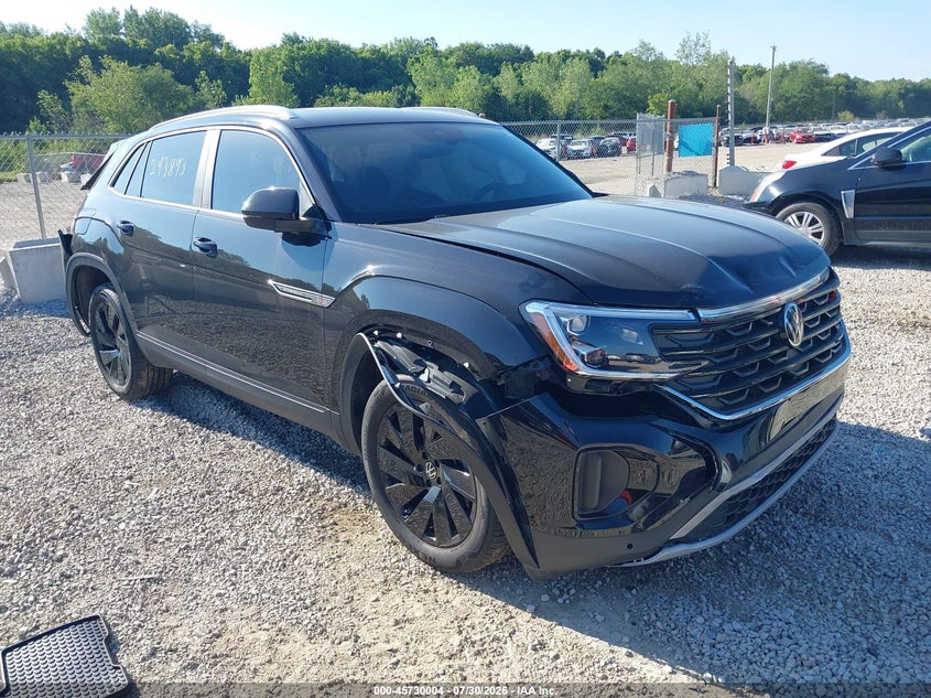 2024 Volkswagen Atlas cross sport VIN 1V2KE2CA7RC243843 — IAAI salvage auction photo