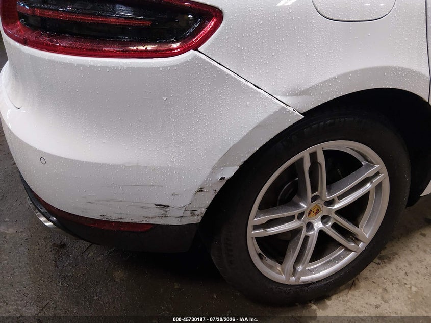 2018 Porsche Macan VIN WP1AA2A5XJLB02511 IAAI salvage auction — REAR END, Salvage (Massachusetts), sold $7,100 on 2026-08-13 (photo 6)