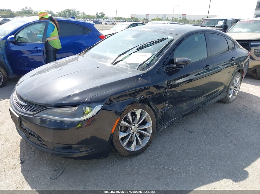 2016 Chrysler 200 VIN 1C3CCCBB7GN139385 IAAI salvage auction — LEFT SIDE, Wait Title, sold $700 on 2026-09-16 (photo 2)