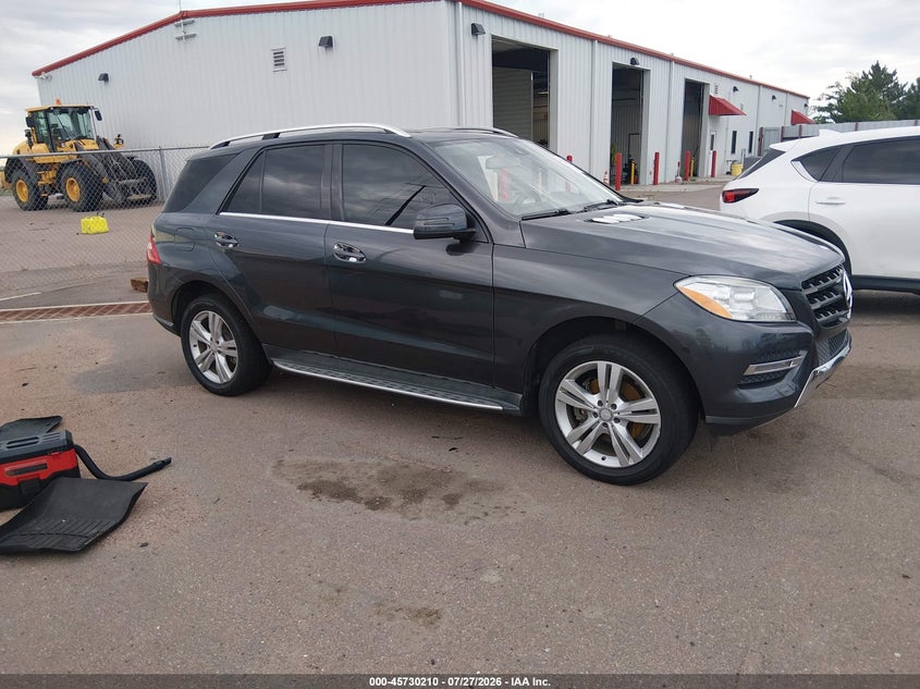 2014 Mercedes-benz M-klasse VIN 4JGDA5HB7EA275511 — IAAI salvage auction photo