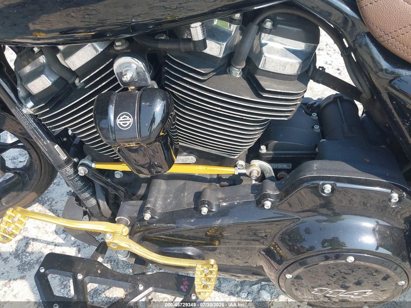 2020 Harley-davidson Road glide VIN 1HD1KTP12LB612576 IAAI salvage auction — SIDE, Salvage (Georgia), sold $8,400 on 2026-09-09 (photo 9)