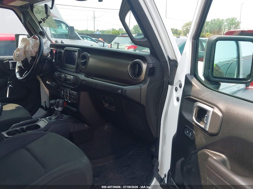 2020 Jeep Wrangler / VIN 1C4HJXDN4LW138897 IAAI salvage auction — FRONT END, Wait Title, sold $8,150 on 2026-08-13 (photo 5)