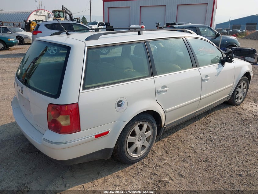 2004 Volkswagen Passat VIN WVWND63B34E211213 IAAI salvage auction — FRONT END, Clear (Montana), sold $625 on 2026-08-12 (photo 4)