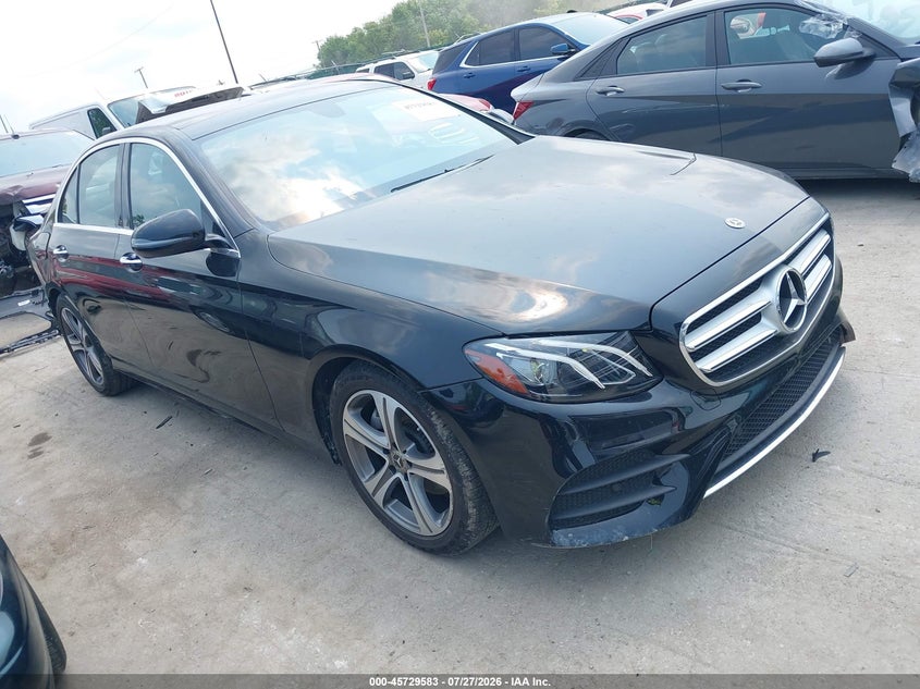 2019 Mercedes-benz E-klasse VIN WDDZF4KB1KA532761 — IAAI salvage auction photo